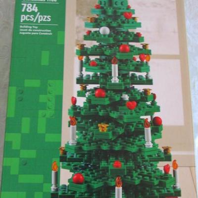 Christmas tree Lego set