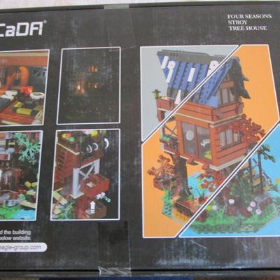 Cada Vato Tree House Stem Toy new in box