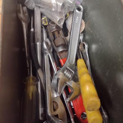 Metal Dry Box with Hand Tools