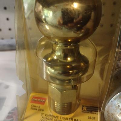 Set of Ball Hitches includes 2-5/16"