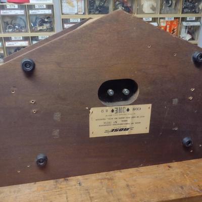 Pair of Vintage Bose Wood Cabinet Model 901 Direct/Reflecting Loudspeakers