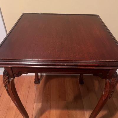 Clawfoot Side Table (BO-MG)