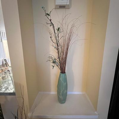 Faux Floral Displays in Ceramic & Glass Vases (LR-RG)