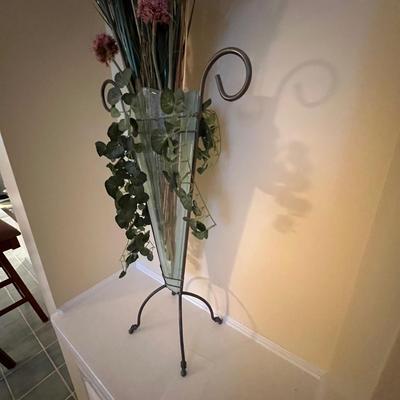 Faux Floral Displays in Ceramic & Glass Vases (LR-RG)