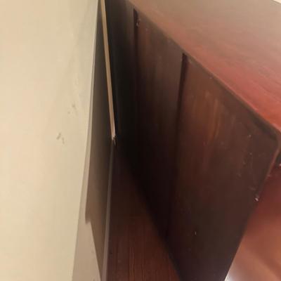 Leaded Beveled Glass Door Bookcase (BO-MG)