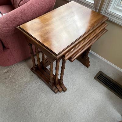 Solid Wood Nesting Tables (LR-RG)
