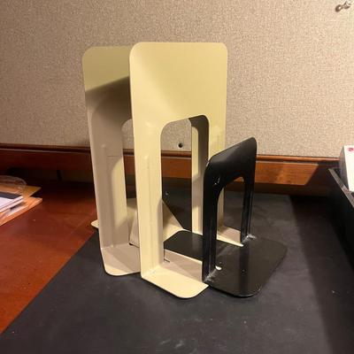 Office Supplies (BO-MG)