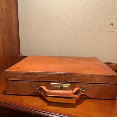 Hartmann Leather Briefcase & More Office Accoutrements (BO-MG)