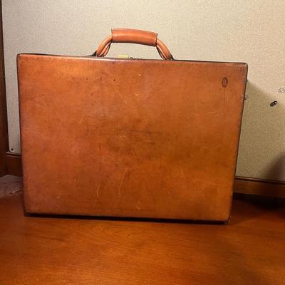 Hartmann Leather Briefcase & More Office Accoutrements (BO-MG)