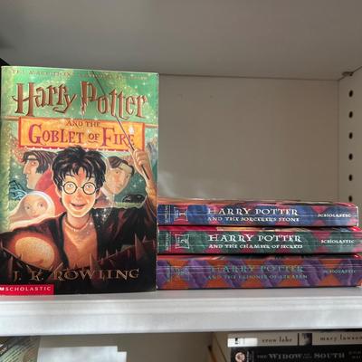 Popular Fiction Novels that Includes 1st Edition (LR-RG)