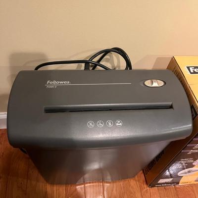 Computer Monitors, Shredder & More (BO-MG)