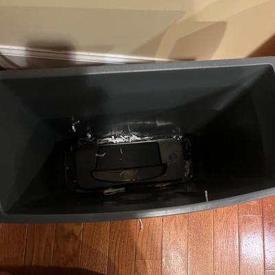 Computer Monitors, Shredder & More (BO-MG)