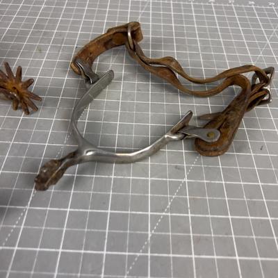 3 Single Spurs