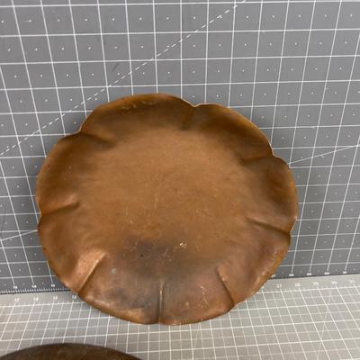 Vintage Copper Pieces Water Tank and Hammered Dish