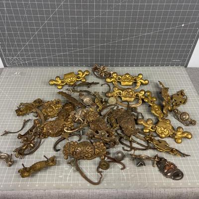 Antique Hardware Drawer Pulls 