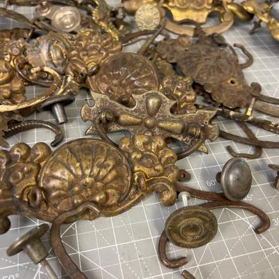 Antique Hardware Drawer Pulls 
