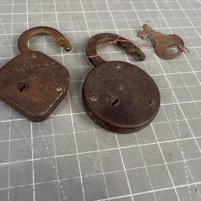 2 Steel Lock with 1 Key 