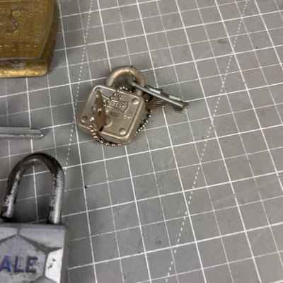 7 Vintage Locks Some have Keys 