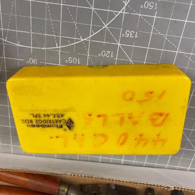 Muzzle Loader Items: Powder Can is EMPTY
