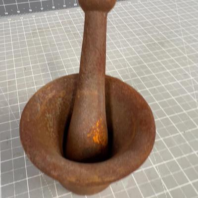 Mortar and Pestle Cast Iron, Interesting