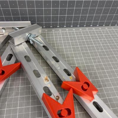 Frame Clamp Aluminum 