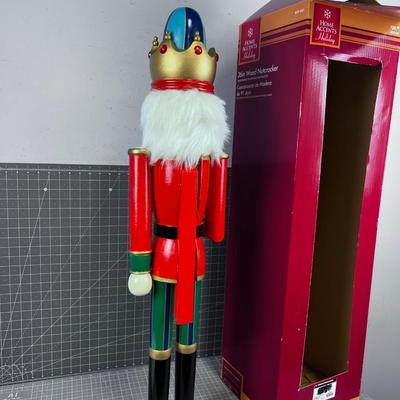1 Giant 36" Nut Cracker 