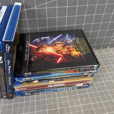 Pile of Blue Ray DVD's 