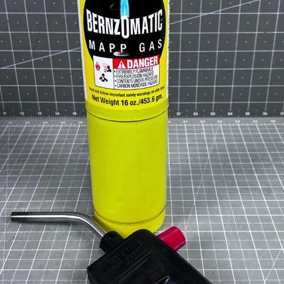 Benzo Matic Torch with a full can of Gas