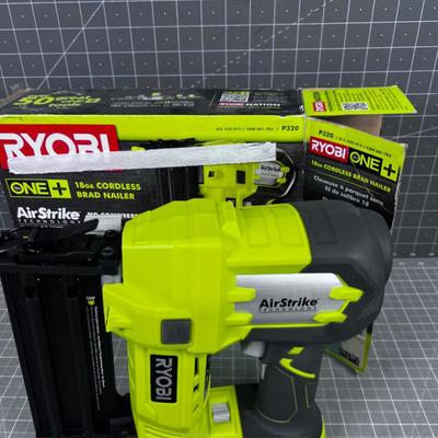 RYOBI Cordless Brad Nailer 