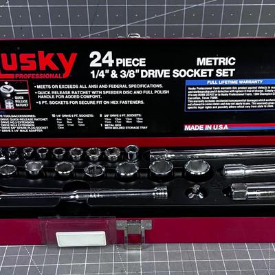 HUSKY Metric Socket 24 Piece SET 