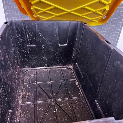 3 GREEN MADE 27Gallon Tote with Yellow Lids 