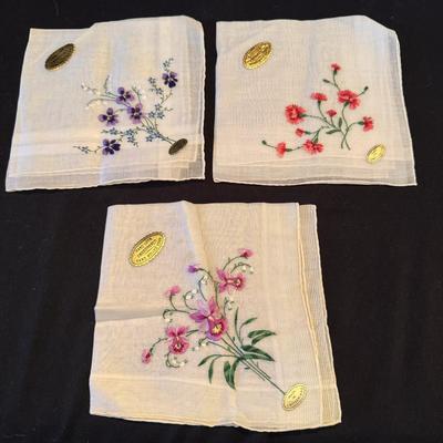 Hand Loom Embroidered Linens and More (PBC-DZ)