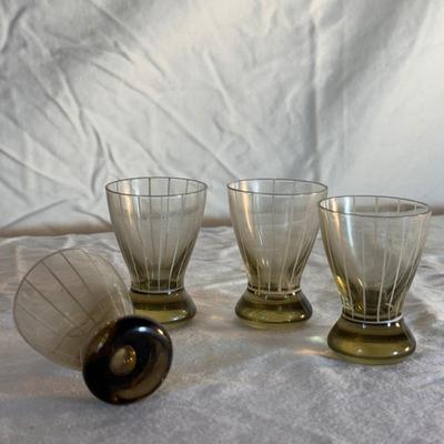 Villeroy & Boche + An Assortment of Colorful Glassware (PBC-DZ)