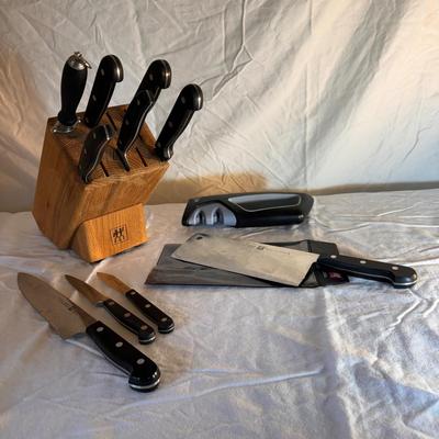J.A. Henckels International Knives and Accessories (PBC-DZ)