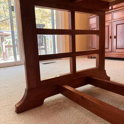 Pennsylvania House Dining Room Table with Two Leafs (DR-DZ)