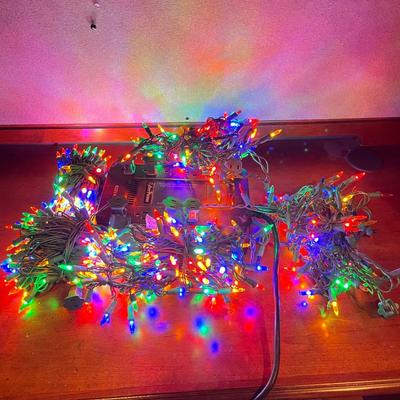 Christmas Ornaments & Colored Lights (BWS-MG)
