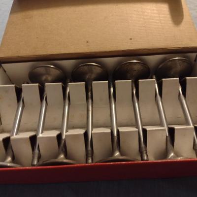 Manley Brand V High Performance Valves Choice B Unknown if new or used, size or condition.