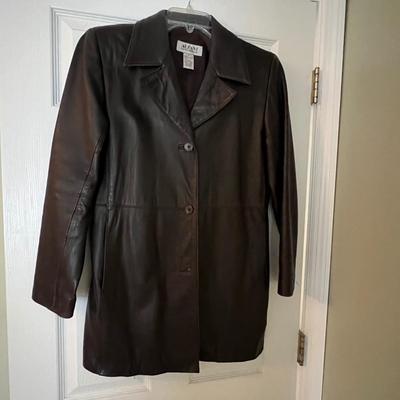Ladies Leather Jackets Size Small (GBC-RG)