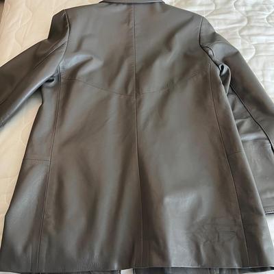Ladies Leather Jackets Size Small (GBC-RG)