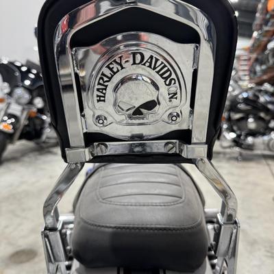 2006 Dyna Red, White & Blue 35th Anniversary Commemorative Edition