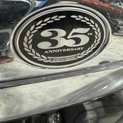 2006 Dyna Red, White & Blue 35th Anniversary Commemorative Edition