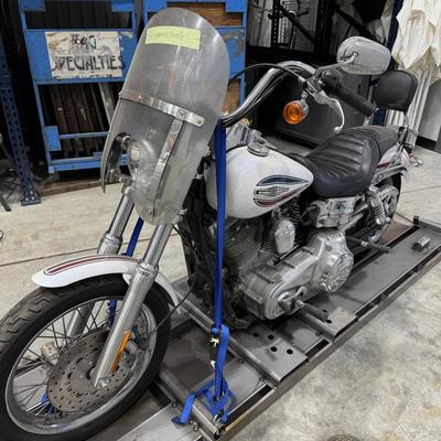 2006 Dyna Red, White & Blue 35th Anniversary Commemorative Edition