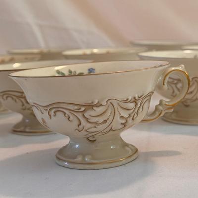 Friederike KPM Germany Renaissance China (LR-DZ)