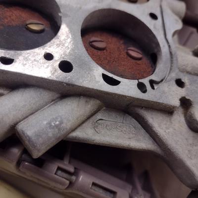Vintage Auto Carburetor Unknown Make and Year (Gray Box 1)
