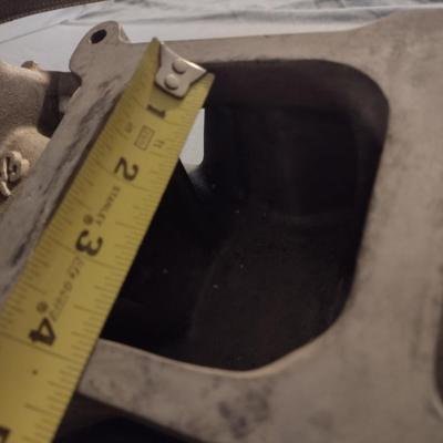 Edelbrock Victor Jr. Aluminum Cast Manifold