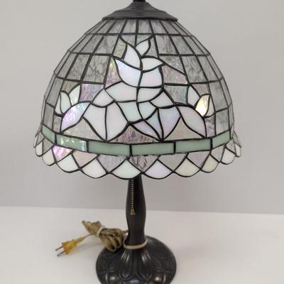 Tiffany Style Stained Glass Table Lamp