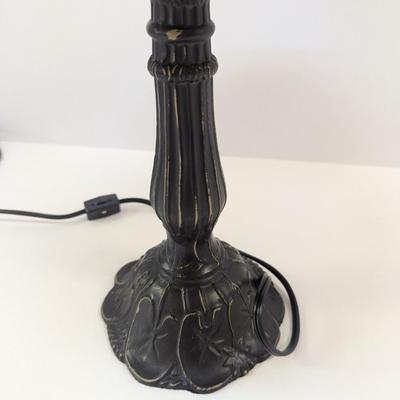 Tiffany Style Stained Glass Table Lamp