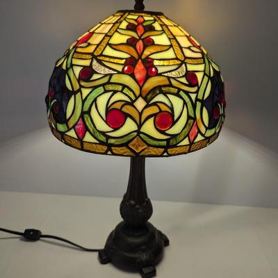 Tiffany Style Stained Glass Table Lamp