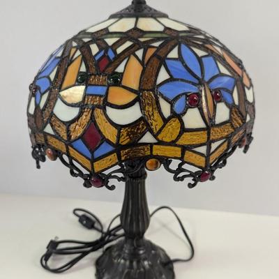 Tiffany Style Stained Glass Table Lamp