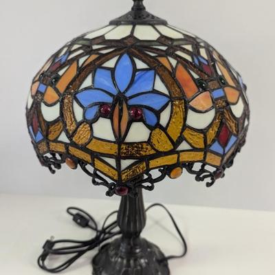 Tiffany Style Stained Glass Table Lamp
